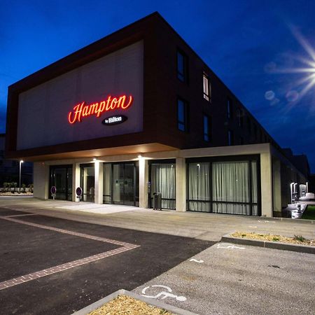 Hampton By Hilton Toulouse Airport Hotel Blagnac Ngoại thất bức ảnh